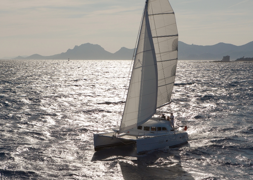 Charter Yacht Lagoon 380 - 4 Cabins - Barcelona