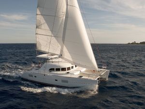 Lagoon 380 - 4 Cabins - Pin Rolland - Toulon - Hyeres Lagoon 380 - 4 Cabins - Pin Rolland - Toulon - Hyeres