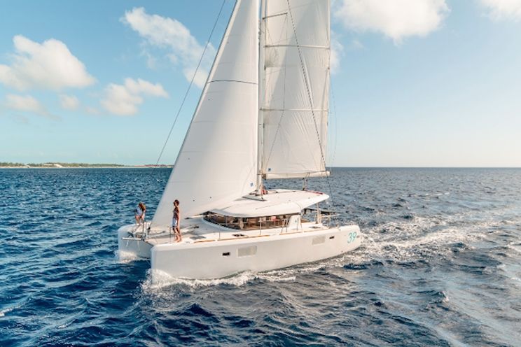 Charter Yacht Lagoon 39 - 6 Cabins - 2015 - Split