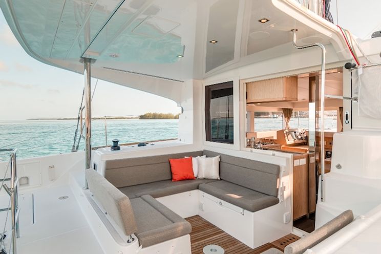Charter Yacht Lagoon 39 - 6 Cabins - 2015 - Split