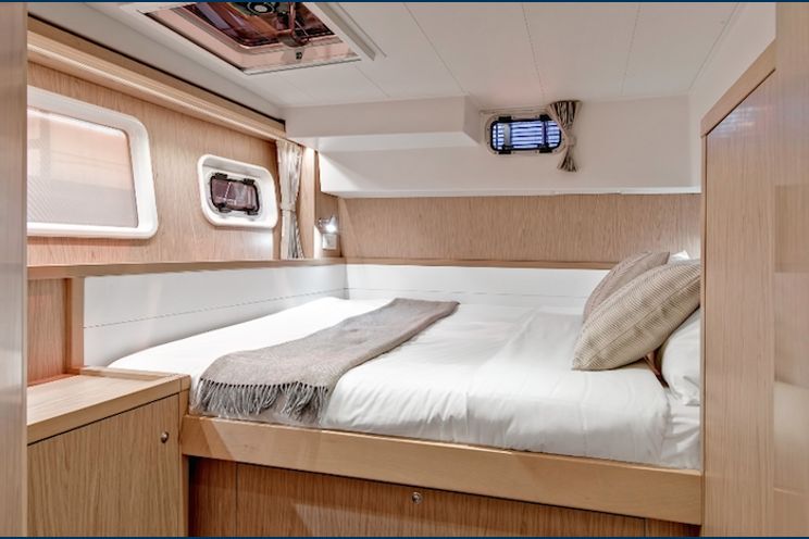 Charter Yacht Lagoon 39 Cabins - 6 Cabins - Lefkas - Athens - Greece