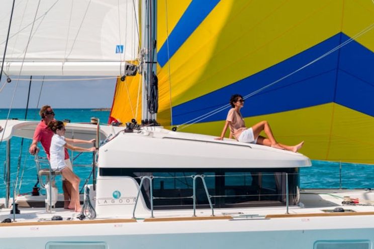 Charter Yacht Lagoon 39 - 4 Cabins - Port Pin Rolland - Bonifacio - Cannes - Toulon