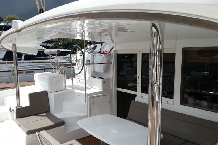 Charter Yacht Lagoon 400 - Guest Capacity 18 - Singapore