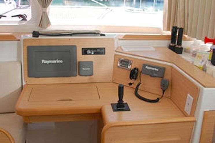 Charter Yacht Lagoon 400 - 3 Cabins - Tortola,BVI