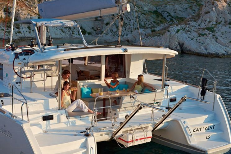 Charter Yacht Lagoon 400 - 4 Cabins - Milazzo - Aeolian Islands - Italy