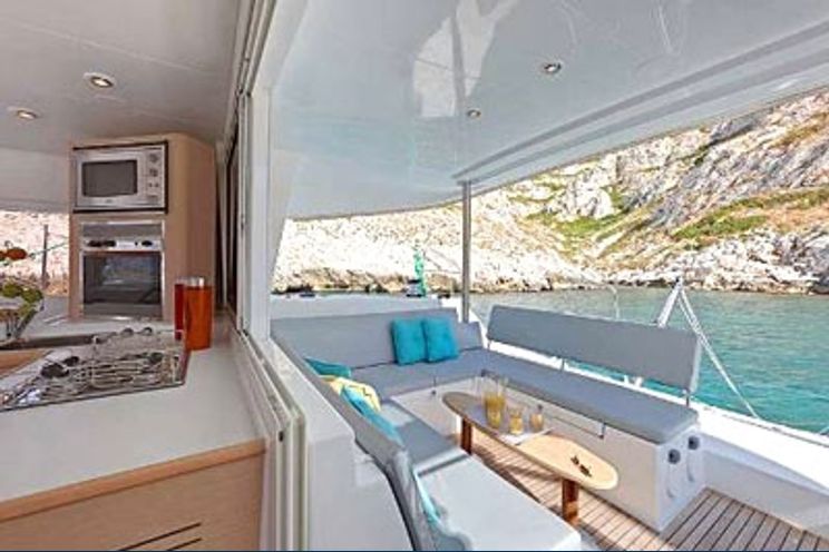 Charter Yacht Lagoon 400 - 4 + 1 Cabins - Murter - Croatia