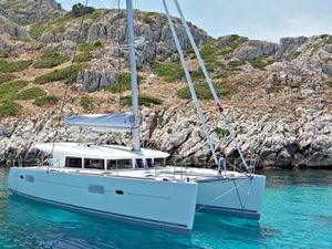 Lagoon 400 - 4 Cabins - Ajaccio - Marseille - Corsica Lagoon 400 - 4 Cabins - Ajaccio - Marseille - Corsica