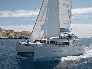 Lagoon 400 - 4 Cabins - Milazzo - Aeolian Islands - Italy Lagoon 400 - 4 Cabins - Milazzo - Aeolian Islands - Italy