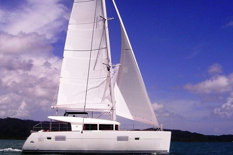Charter Yacht Lagoon 400 S2(2015)- 6 Cabins/4H - Phuket,Thailand