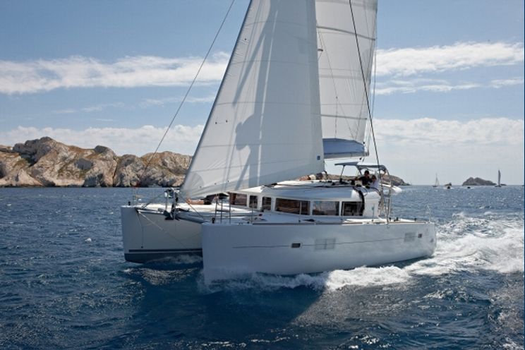 Charter Yacht Lagoon 400 - 6 Cabins - Denia - Alicante