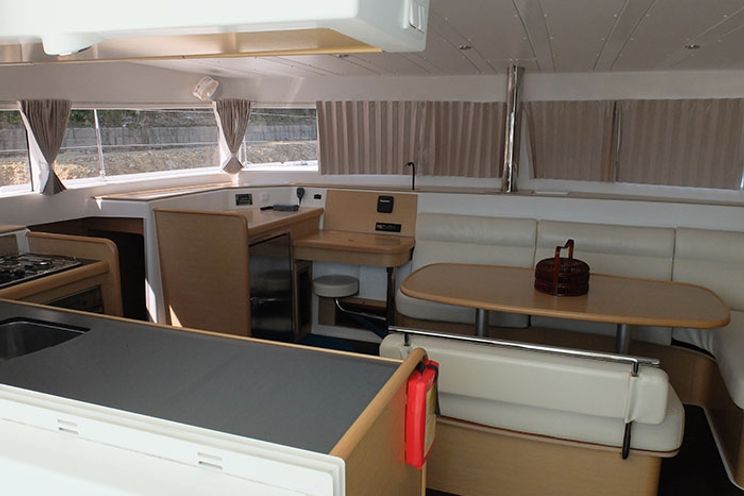 Charter Yacht Lagoon 421 - 4 Cabins - Cienfuegos - Cuba