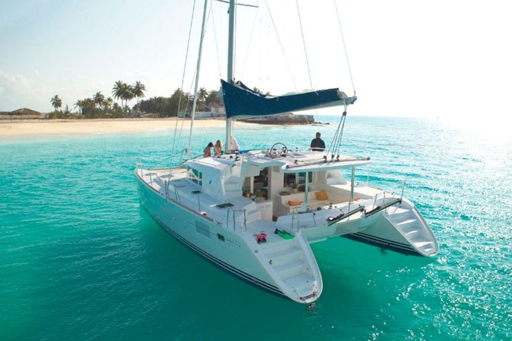 Charter Yacht Lagoon 440 - 4 + 2 Cabins - Mallorca