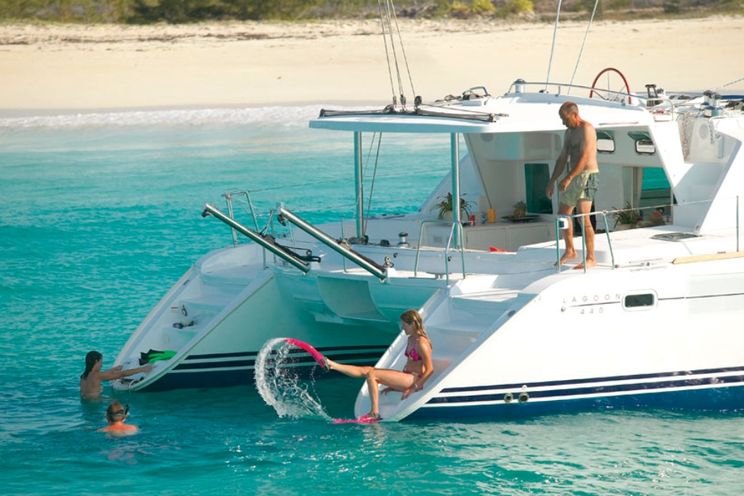 Charter Yacht Lagoon 440 - 4+1 Cabins - Procida - Naples