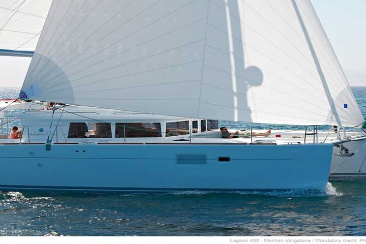 Charter Yacht Lagoon 450 - 4 Cabins - Tortola,BVI