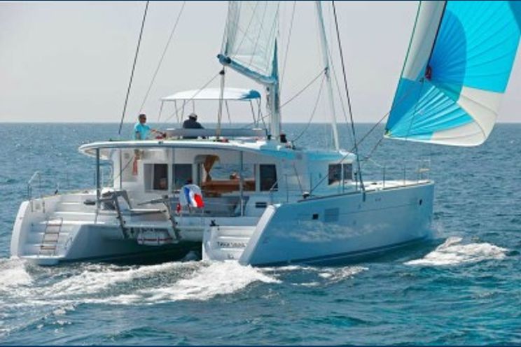 Charter Yacht Lagoon 450 - 4 + 2 Cabins - Bahamas