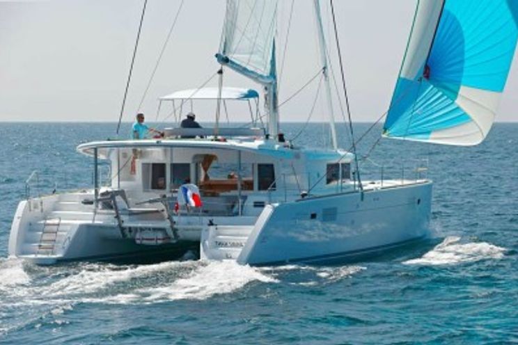 Charter Yacht Lagoon 450 - 4 + 2 Cabins - Bahamas