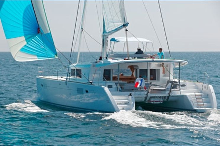 Charter Yacht Lagoon 450 - 3 Cabin Owners Edition - Mallorca