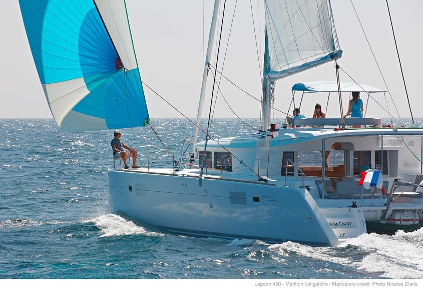 Charter Yacht Lagoon 450 - 4 Cabins - St Raphaël - South of France