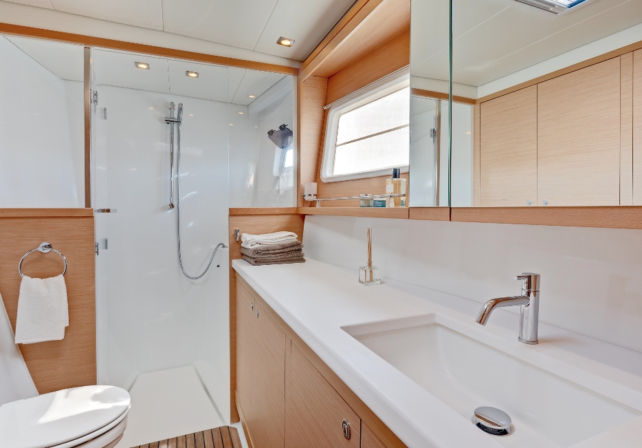 Charter Yacht Lagoon 450 - 4 Cabins - Athens - Corfu - Kos - Rhodes