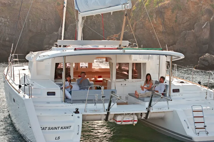 Charter Yacht Lagoon 450F - 2019 - 4 cabins(4 double)- Tortola - British Virgin Islands