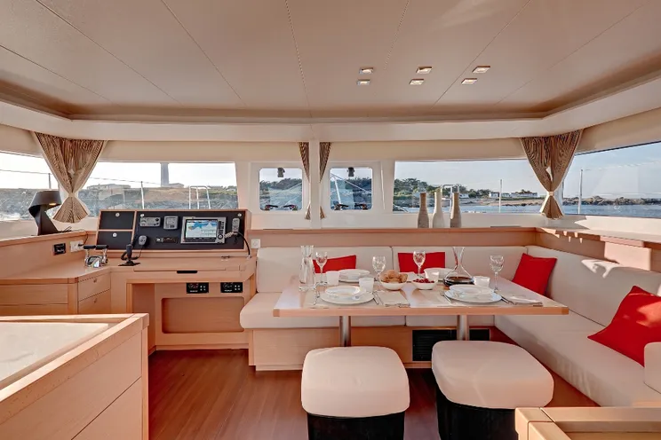 Charter Yacht Lagoon 450F - 2019 - 4 cabins(4 double)- Tortola - British Virgin Islands