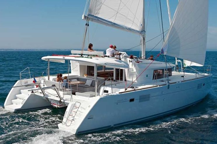 Charter Yacht Lagoon 450 - 4 + 2 Cabins - Portorosa - Sicily