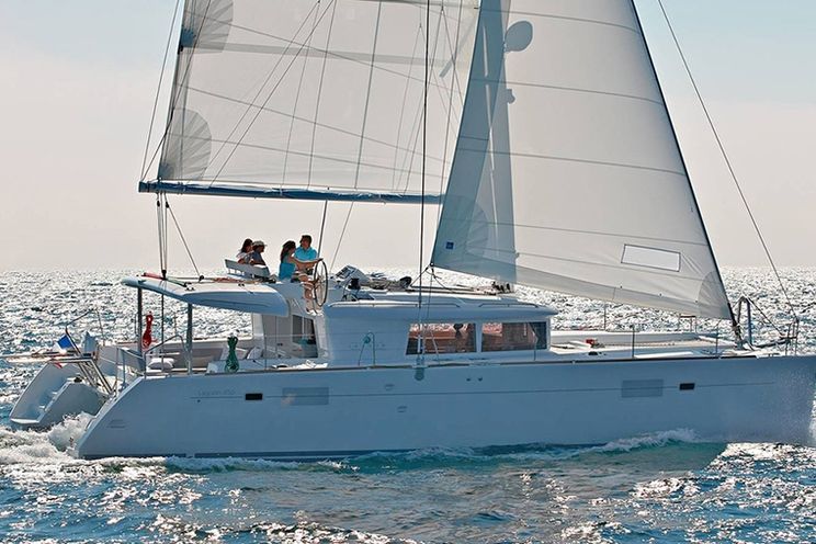 Charter Yacht Lagoon 450 - 4 Cabins - Athens