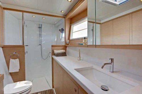 Charter Yacht Lagoon 450 - 4 Cabins - Denia