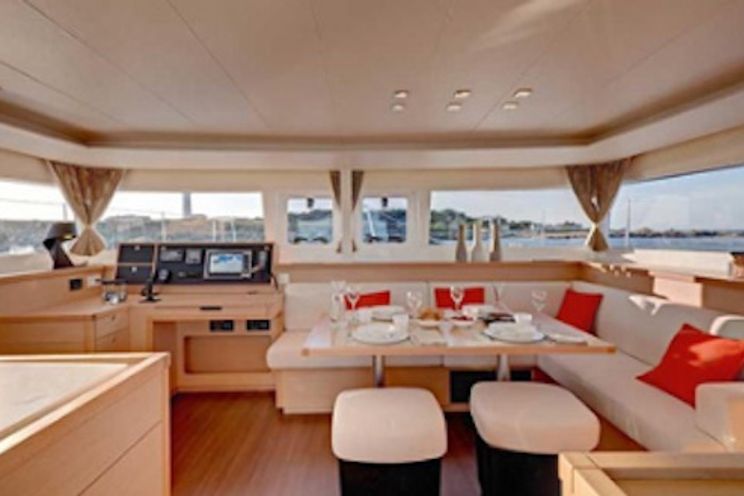 Charter Yacht Lagoon 450 SporTop - 4 Cabins - 2017 - Tortola