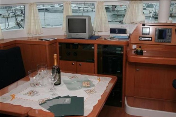 Charter Yacht Lagoon 470 - 4 + 2 Cabins - Costa Brava - Spain