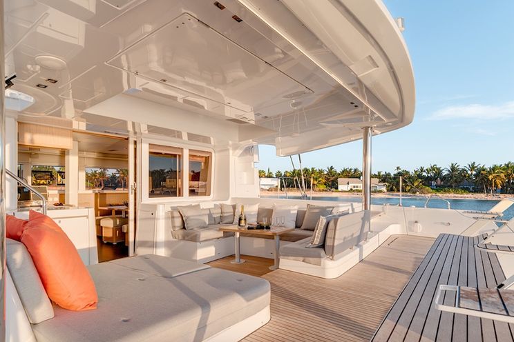 Charter Yacht Lagoon 52 - 8 Cabins - 2015 - Bahamas - Tortola