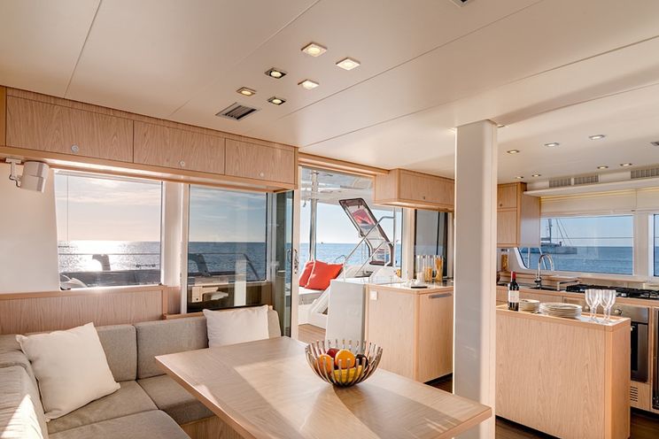 Charter Yacht Lagoon 52 - 8 Cabins - 2015 - Bahamas - Tortola