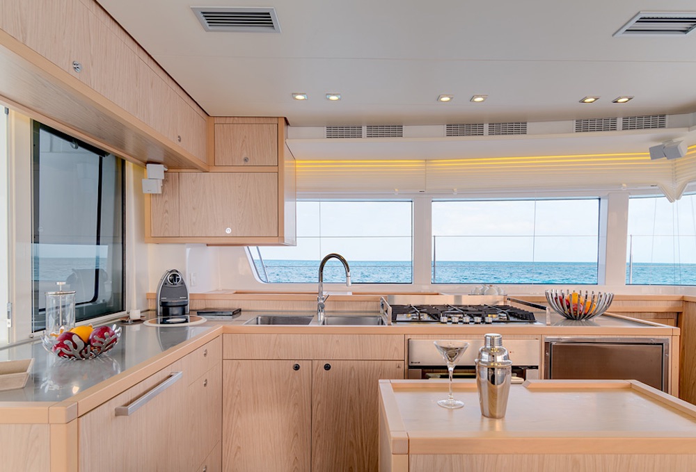 Charter Yacht Lagoon 52 F Luxe - 6 + 2 Cabins - Olbia - Sardinia