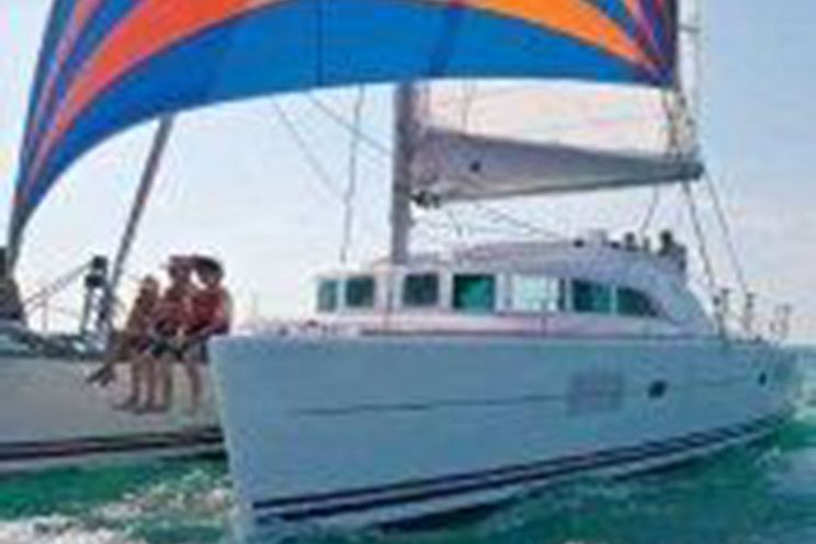 Charter Yacht Lagoon 380(2016)- 6 Cabins - Mahe,Seychelles