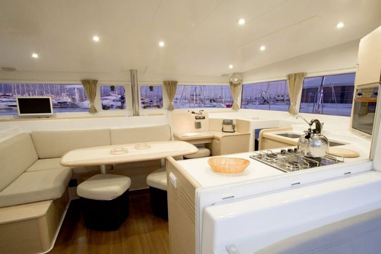 Charter Yacht Lagoon 400 S2 - 4 + 2 cabins(4 double,2 single)- 2016 - Sibenik - Troigir - Split