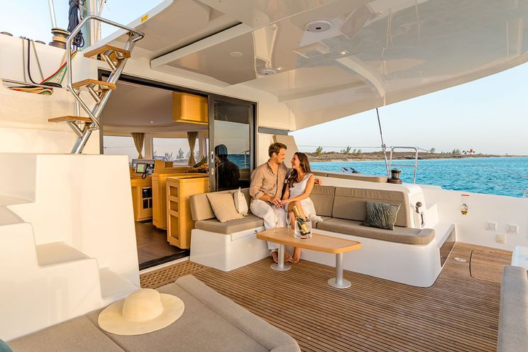 Charter Yacht Lagoon 42 - 4 + 2 cabins(4 double 2 single)- 2018 - Athens - Alimos