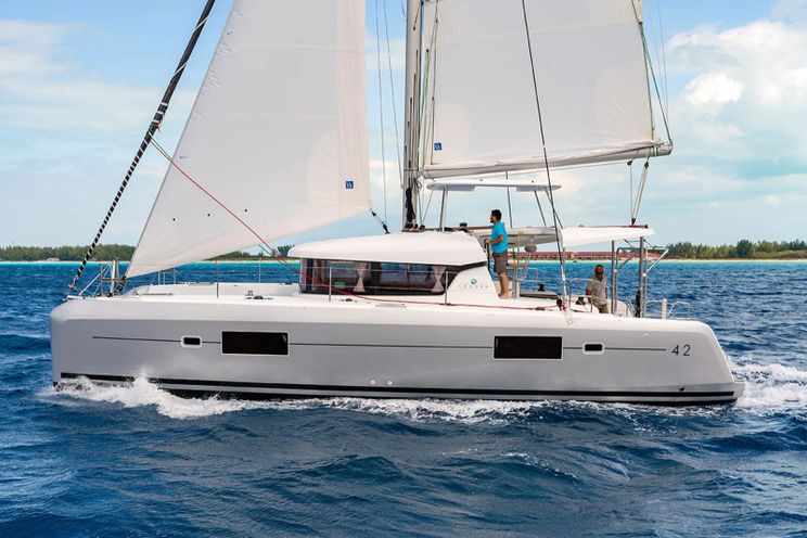 Charter Yacht Lagoon 42 - 2021 -(4 + 2 Cabins)- Athens