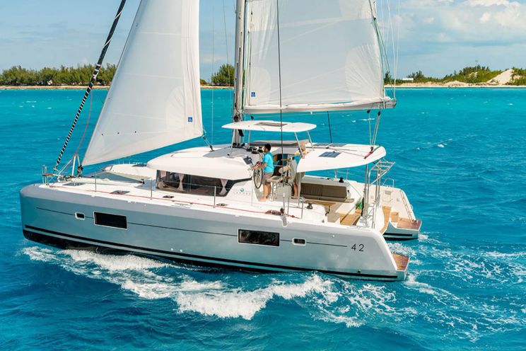 Charter Yacht Lagoon 42 - 2021 -(4 + 2 Cabins)- Athens