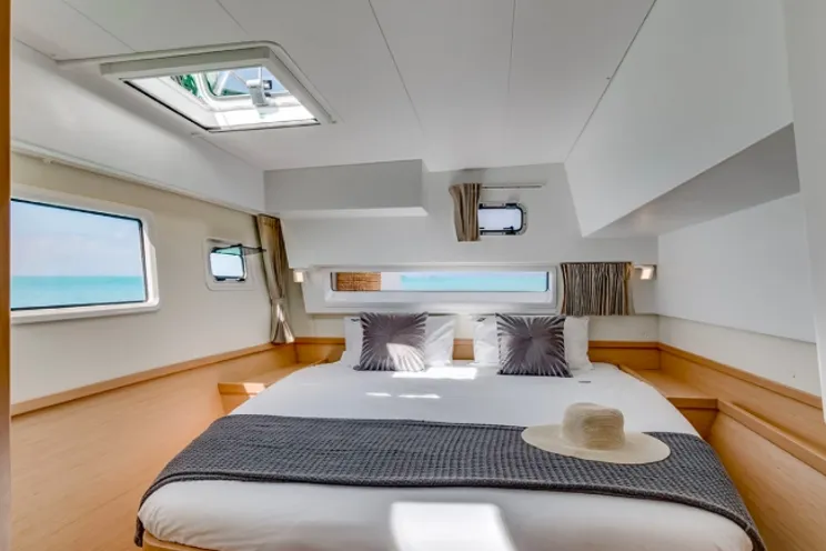 Charter Yacht Lagoon 42 - 4 + 1 cabins(4 double + 1 single)- 2019 - Lefkas