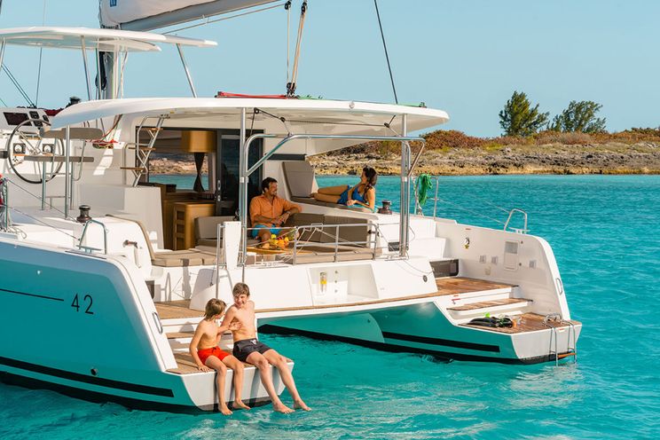 Charter Yacht Lagoon 42 - 4 cabins(4 double)- 2018 - Nassau - Staniel Cay