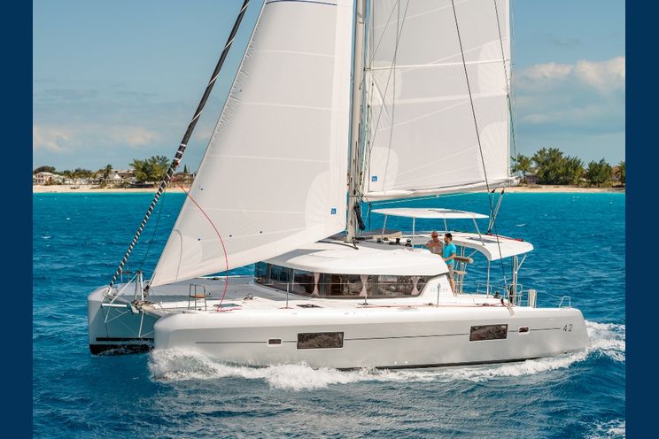 Charter Yacht Lagoon 42 - 3 Cabins - Tortola - BVI