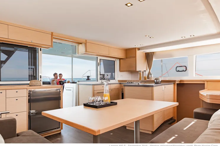 Charter Yacht Lagoon 450 F - 4 + 1 cabins(4 double 1 single)- 2019 - Mykonos - Athens