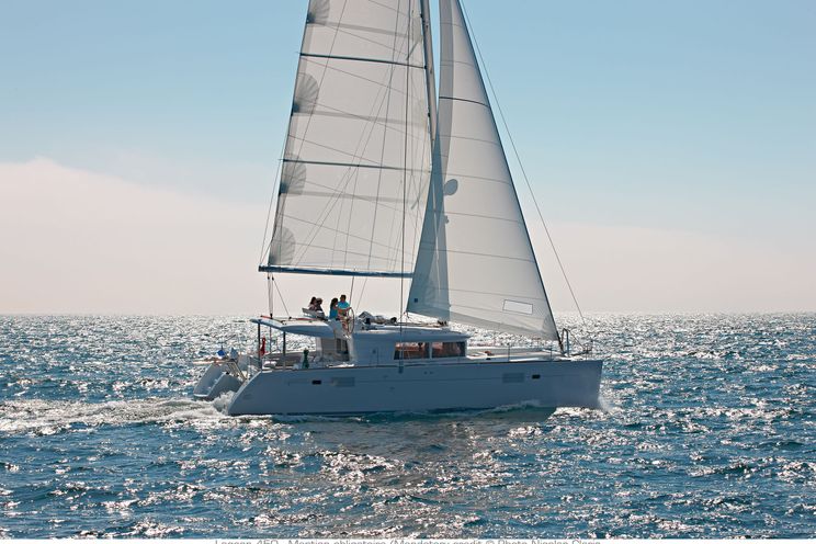 Charter Yacht Lagoon 450 F - 4 + 1 cabins(4 double 1 single)- 2019 - Mykonos - Athens