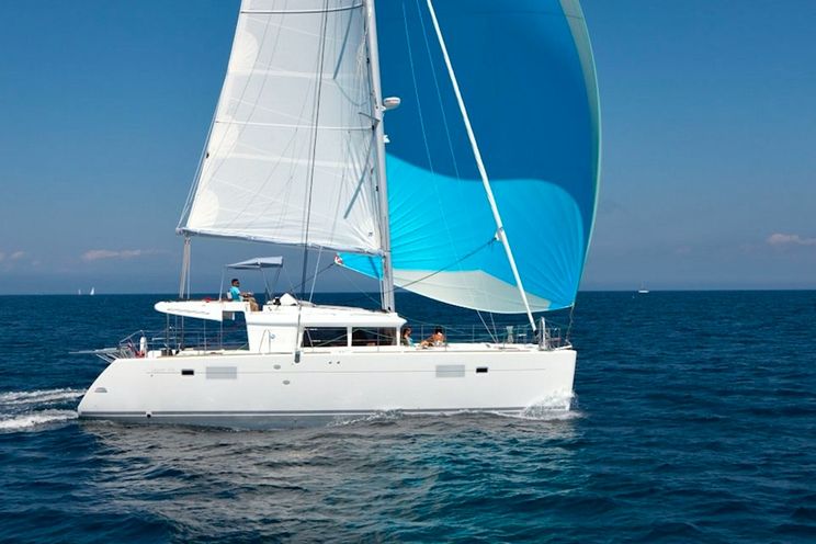 Charter Yacht Lagoon 450 F - 4 + 1 cabins(4 double 1 single)- 2019 - Mykonos - Athens