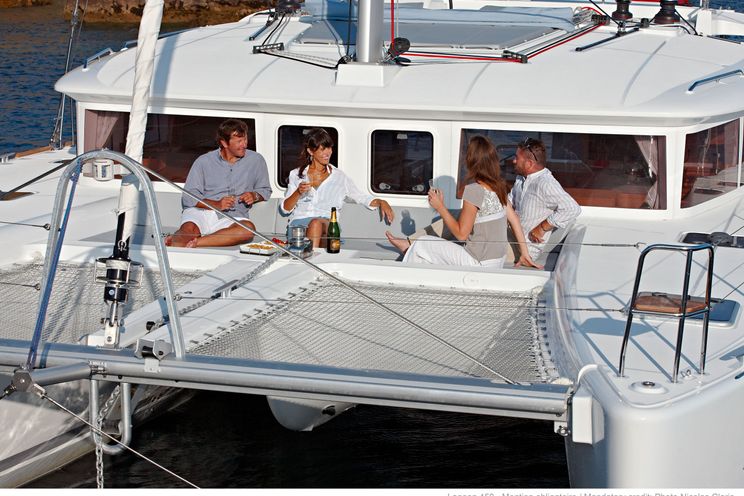 Charter Yacht Lagoon 450 F - 4 + 1 cabins(4 double 1 single)- 2019 - Mykonos - Athens