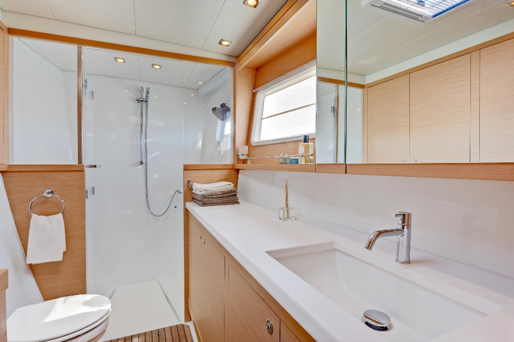 Charter Yacht Lagoon 450 F Luxe - 4 Cabins - 2017 - Tortola