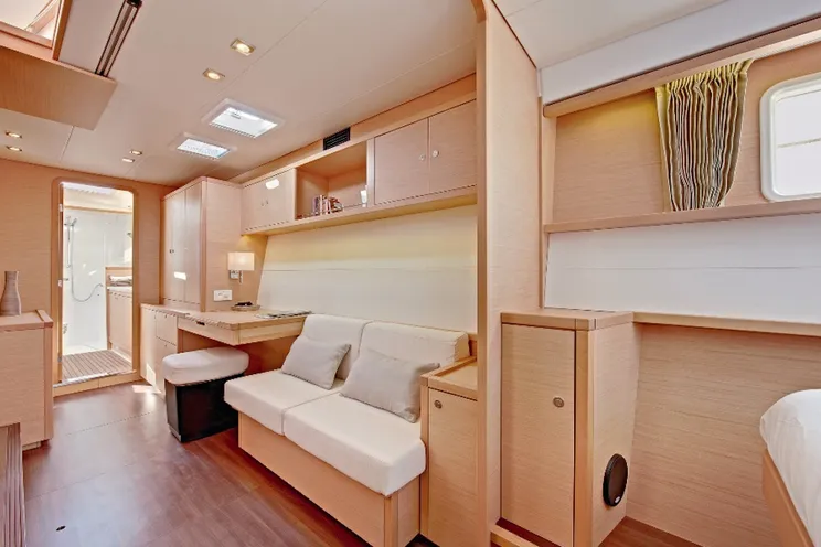 Charter Yacht Lagoon 450 F Luxe - 4 + 1 Cabins - Bahamas