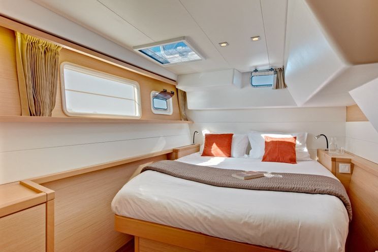 Charter Yacht Lagoon 450 Sportop(2018)- 6 Cabins - Mahe,Seychelles
