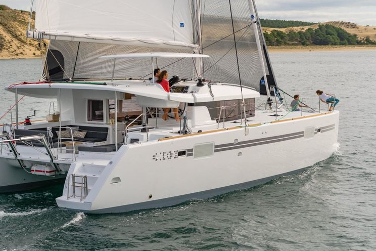 Charter Yacht Lagoon 450 Sportop(2018)- 6 Cabins - Mahe,Seychelles