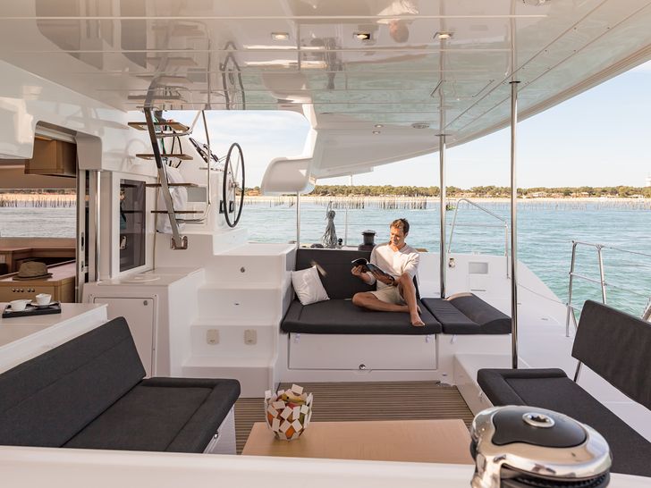 Lagoon 450 Sportop - Cockpit Lagoon 450 Sportop - Cockpit